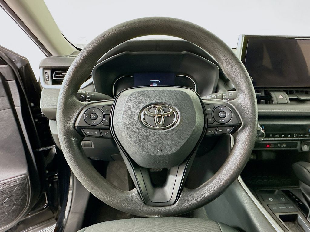 2023 Toyota RAV4 XLE 11