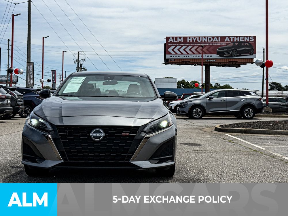 Used 2024 Gray Nissan 2.5 SR image 3