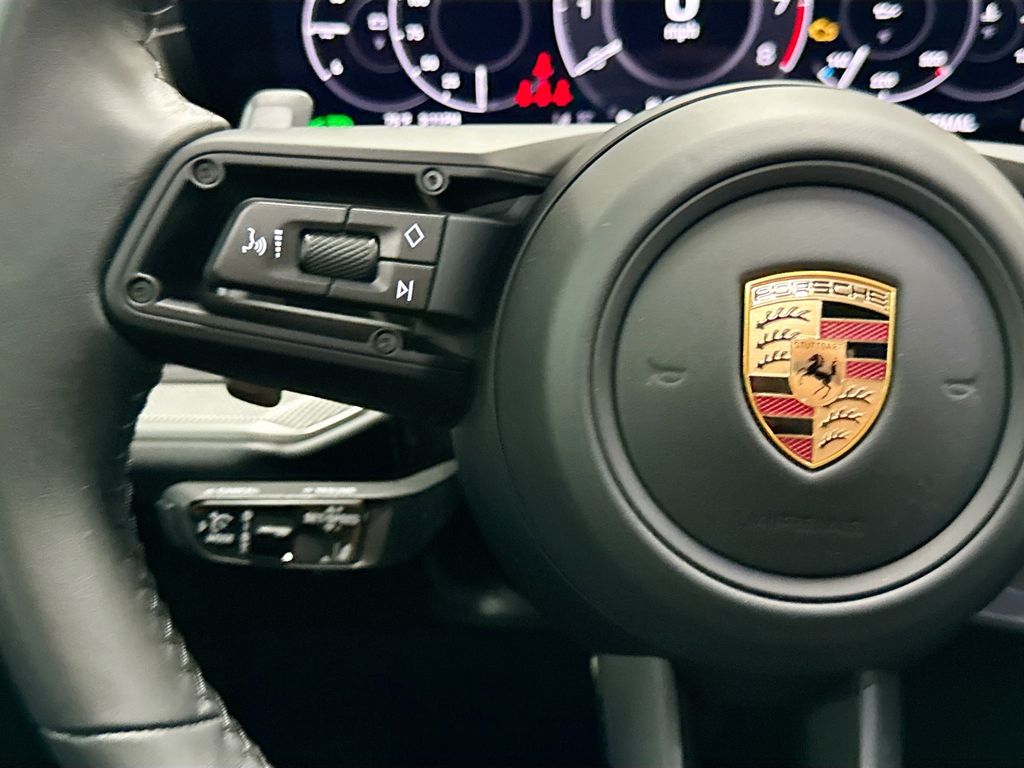 Thumbnail: 2026 Porsche Cayenne - 13