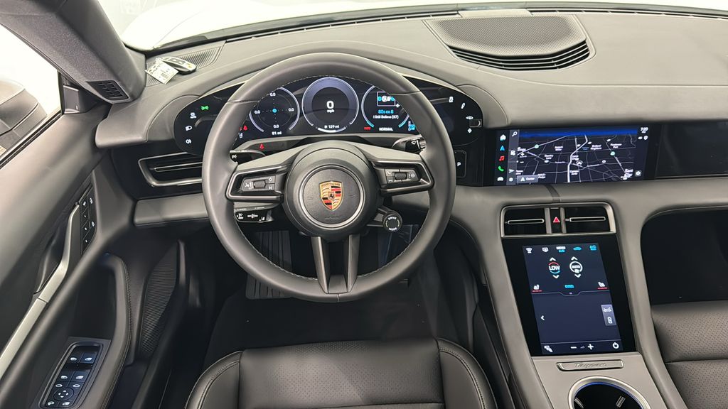 Thumbnail: 2025 Porsche Taycan - 17