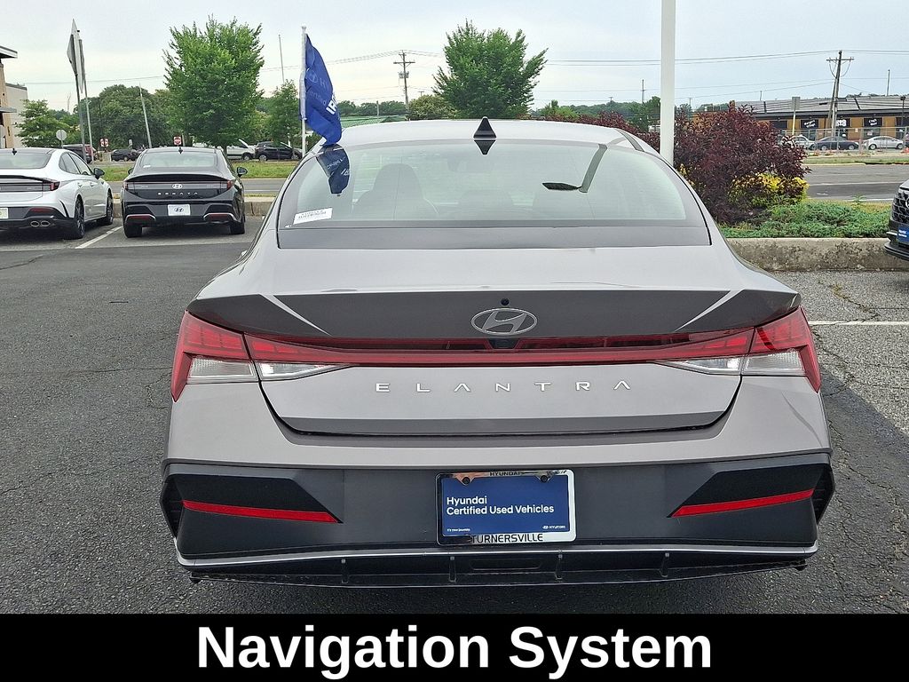 Thumbnail: 2024 Hyundai Elantra - 6