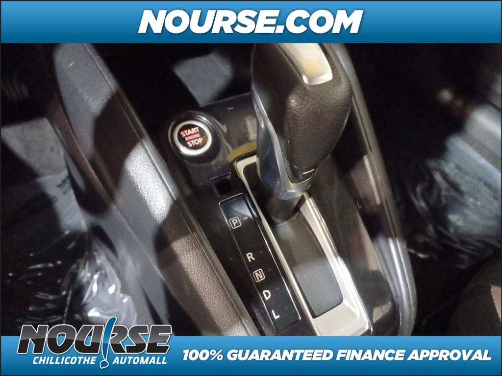 2021 Nissan Versa 1.6 SV photo