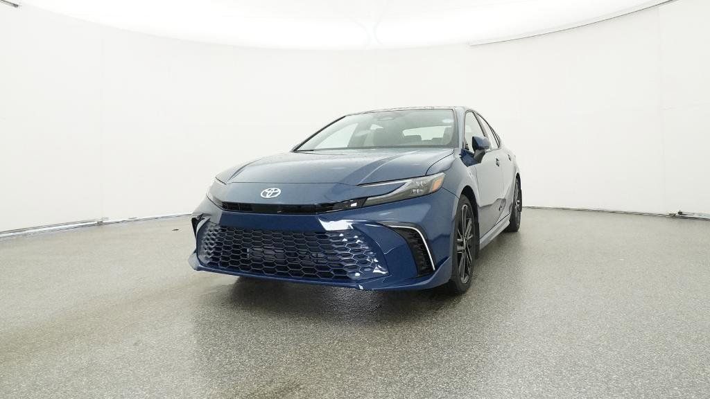Thumbnail: 2025 Toyota Camry - 32