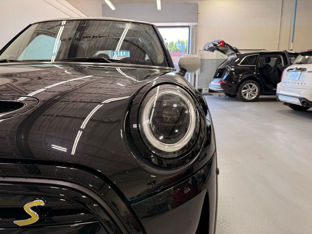 Thumbnail: 2024 MINI Cooper - 9