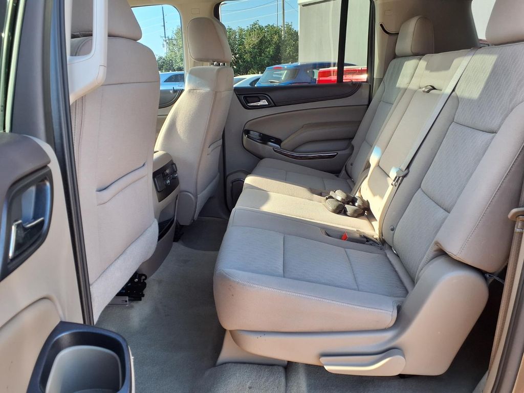 2016 GMC Yukon XL SLE - 11