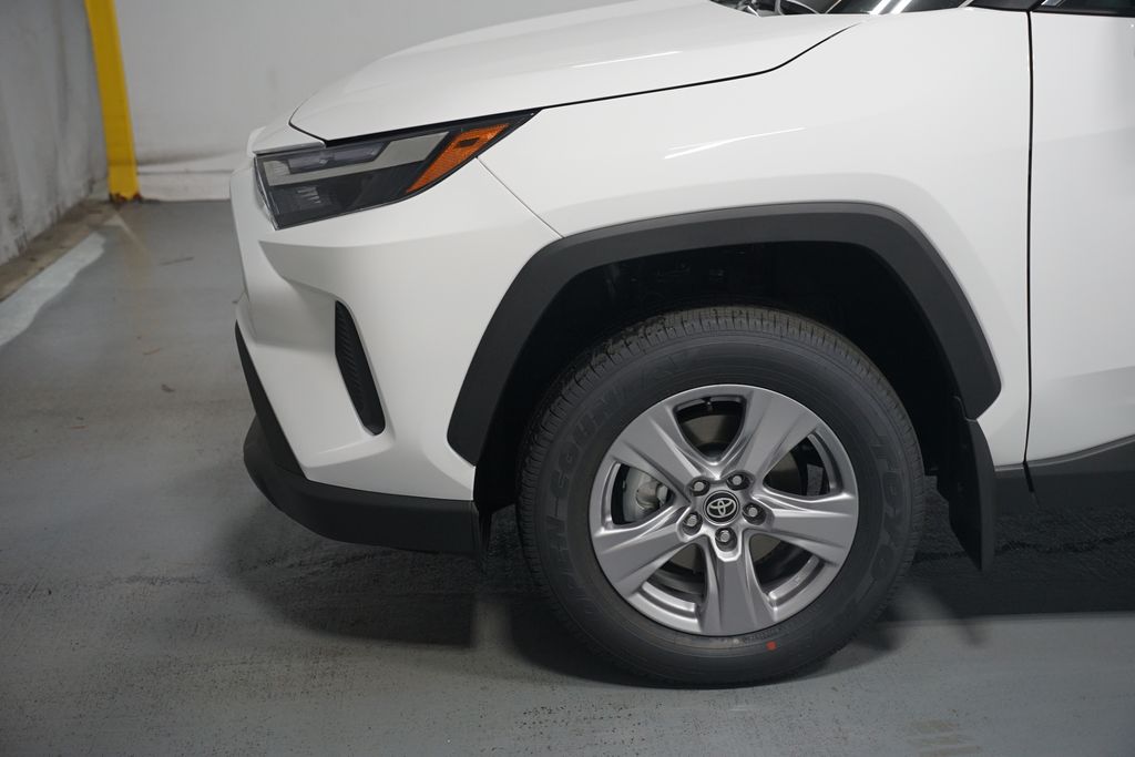 Thumbnail: 2025 Toyota RAV4 - 5