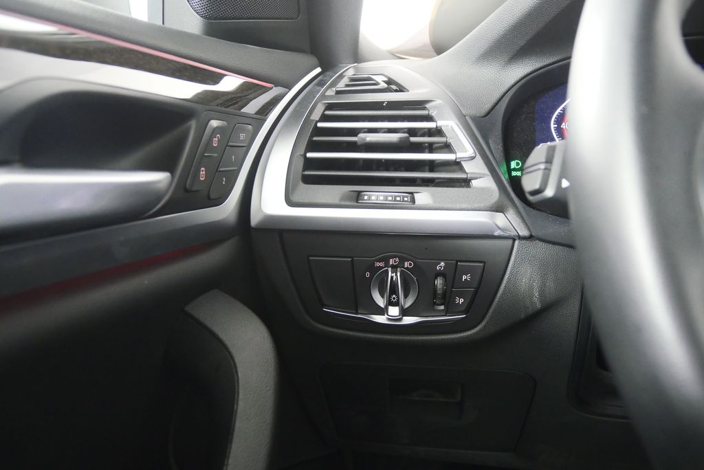 Thumbnail: 2024 BMW X3 - 19