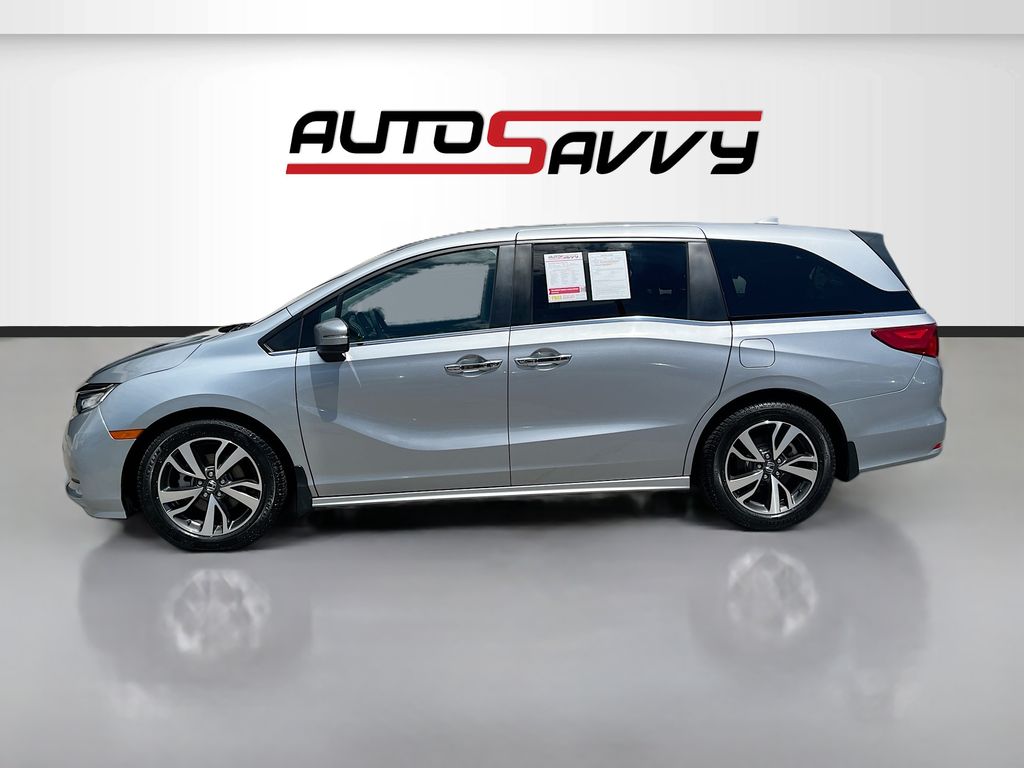 Used 2023 Silver Honda Touring image 4