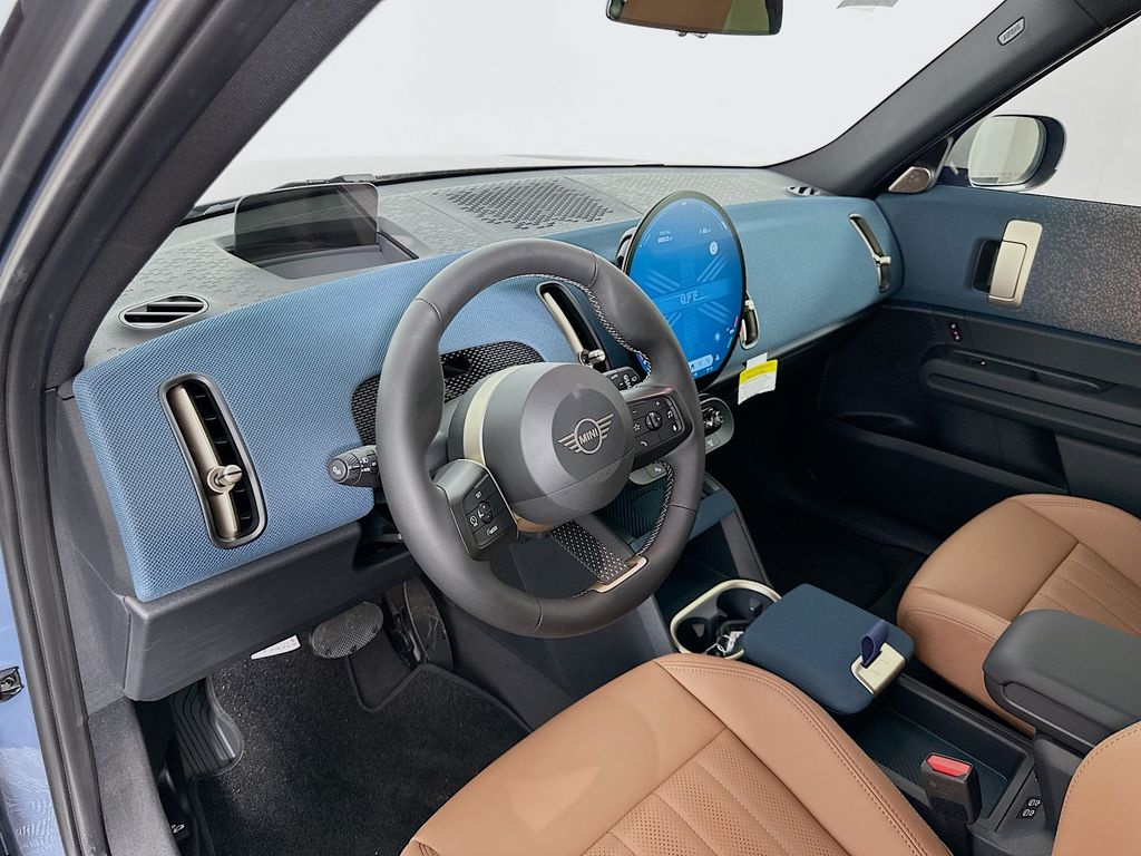 2025 MINI Cooper Countryman Iconic 9
