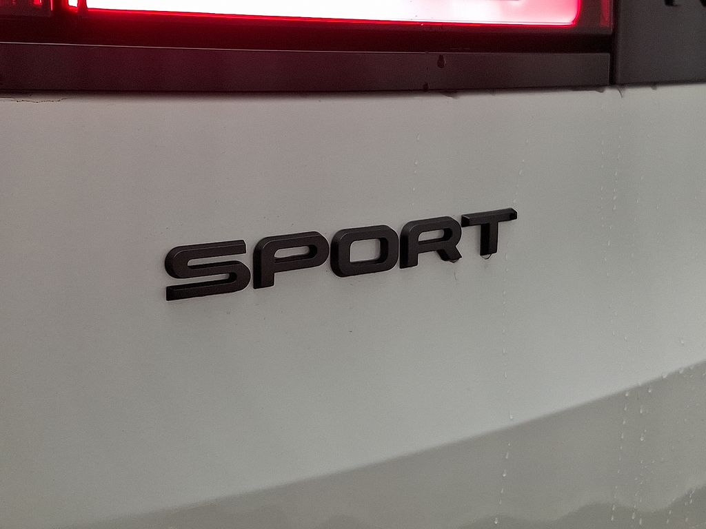 Thumbnail: 2026 Land Rover Range Rover Sport - 23
