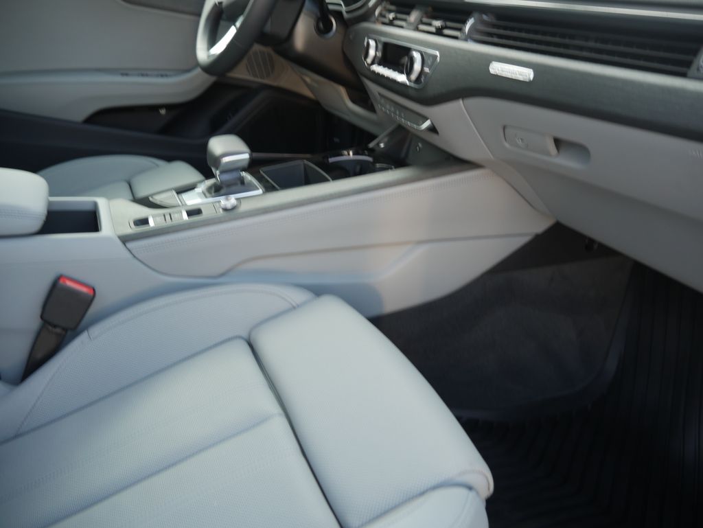 Thumbnail: 2024 Audi A5 - 25