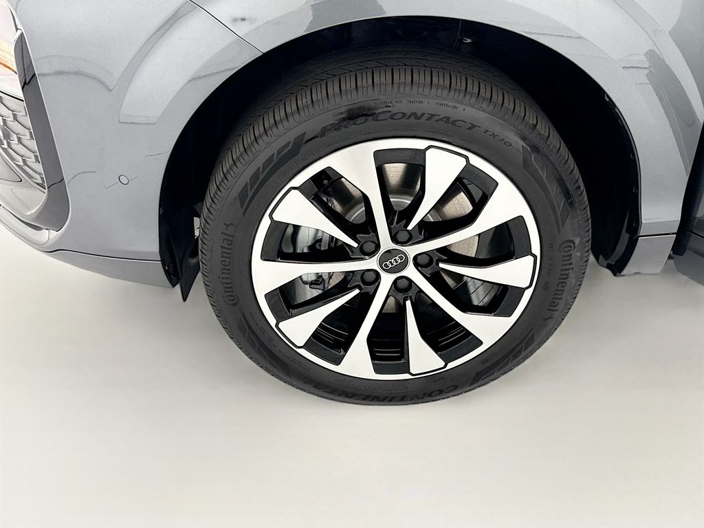Thumbnail: 2026 Audi Q3 - 29
