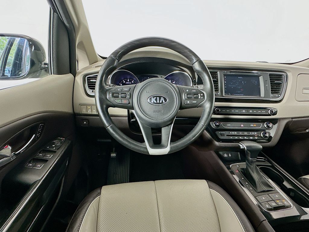 Thumbnail: 2018 Kia Sedona - 23