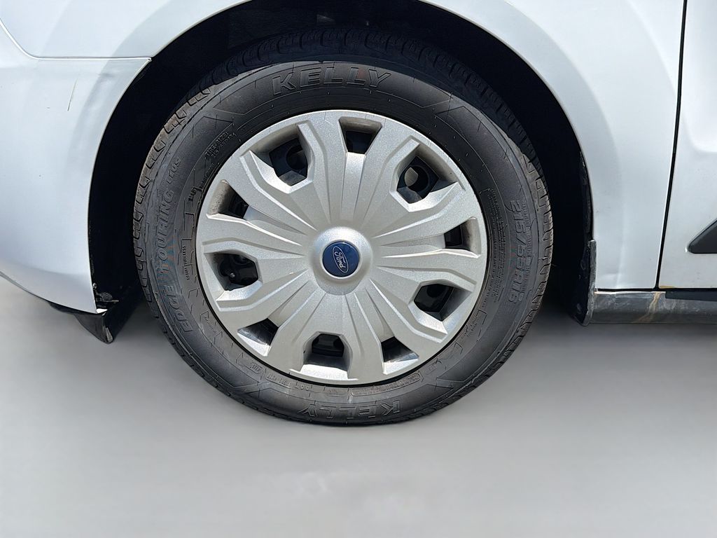 Used 2023 White Ford XLT image 29
