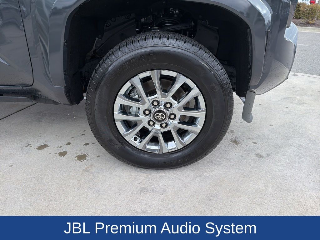 2024 Toyota Tacoma Hybrid Limited 4WD