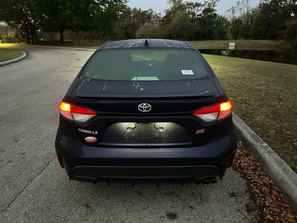 Thumbnail: 2021 Toyota Corolla - 4