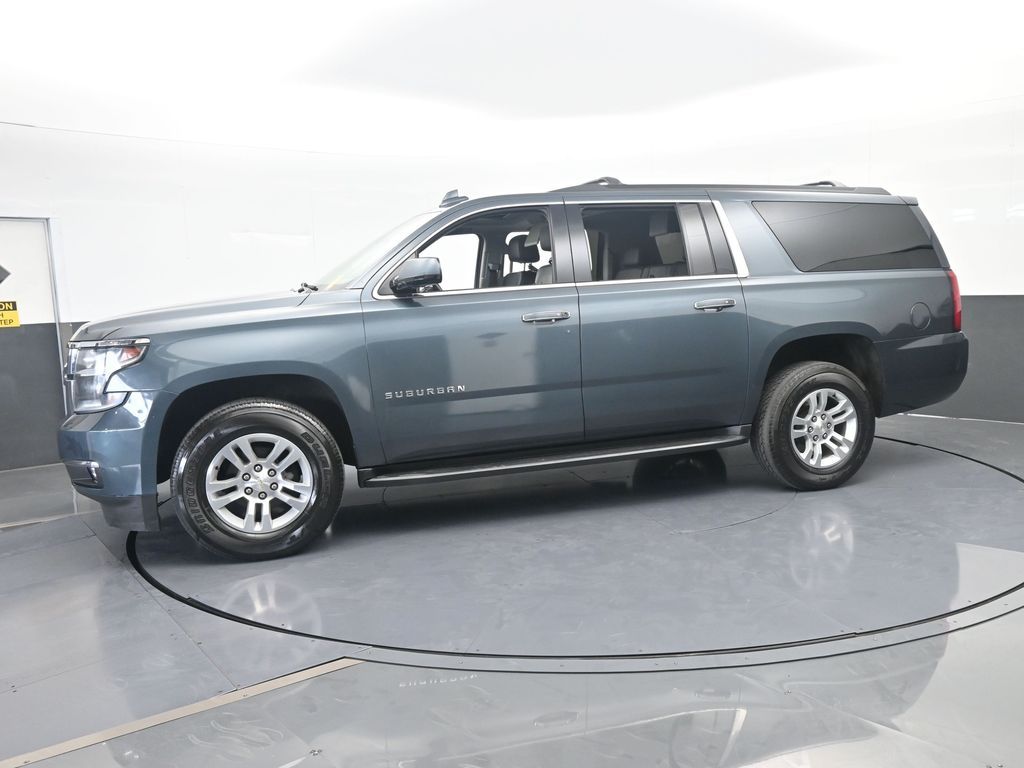 Used 2020 Shadow Gray Metallic Chevrolet LT image 2