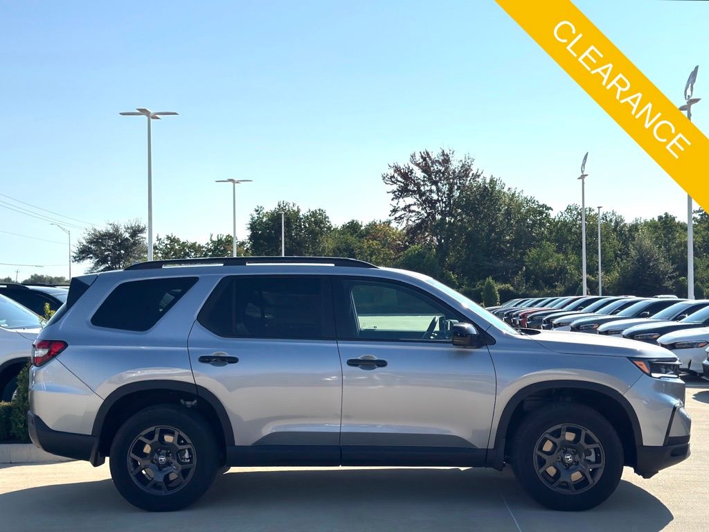 2025 Honda Pilot TrailSport Silver at Bayway Cadillac of The Woodlands