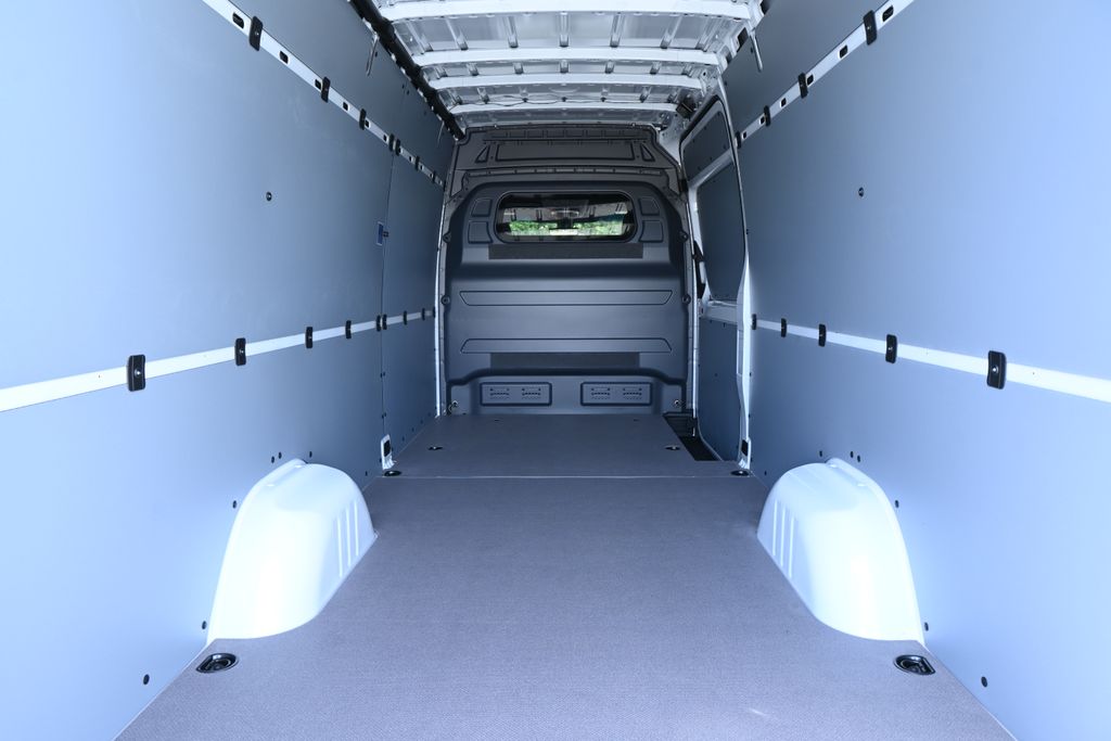 Thumbnail: 2026 Mercedes-Benz Sprinter - 28
