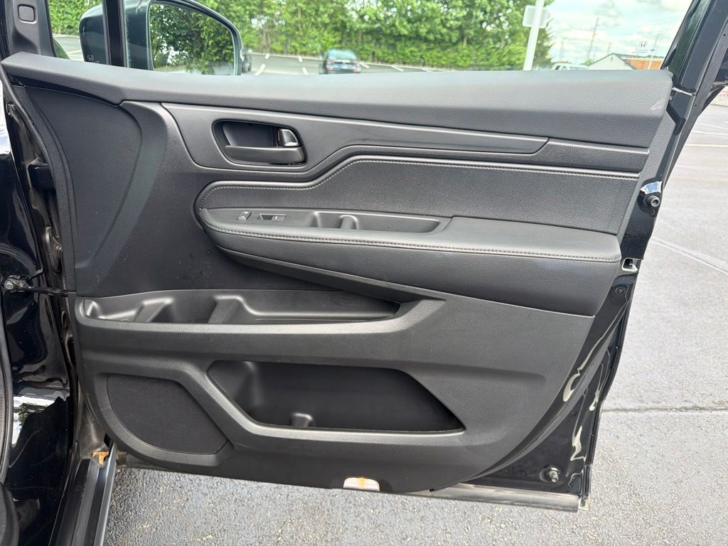 Thumbnail: 2024 Honda Odyssey - 27