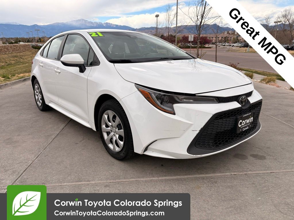 Super White 2021 Toyota Corolla LE FWD Sedan Front-Wheel Drive Continuously Variable Transmission