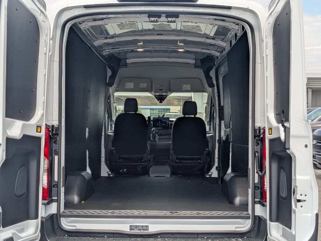 2025 Ford Transit-250 Cargo Van 