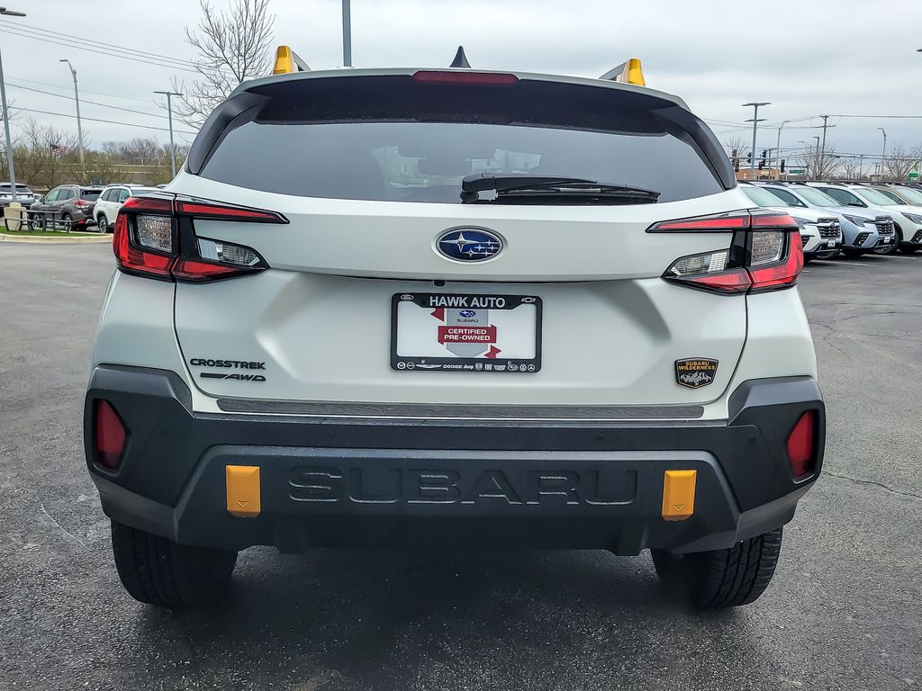 View vehicle photo 5