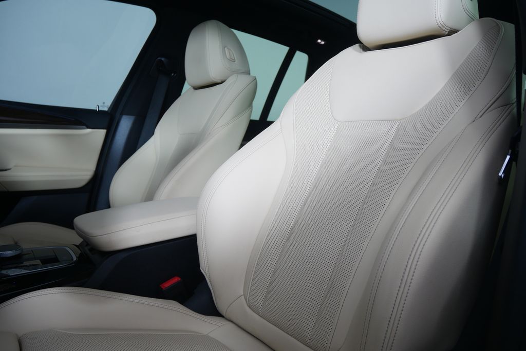 Thumbnail: 2023 BMW X3 - 10