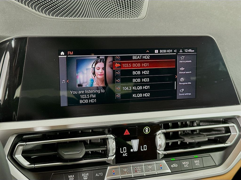 Thumbnail: 2022 BMW 3 Series - 15