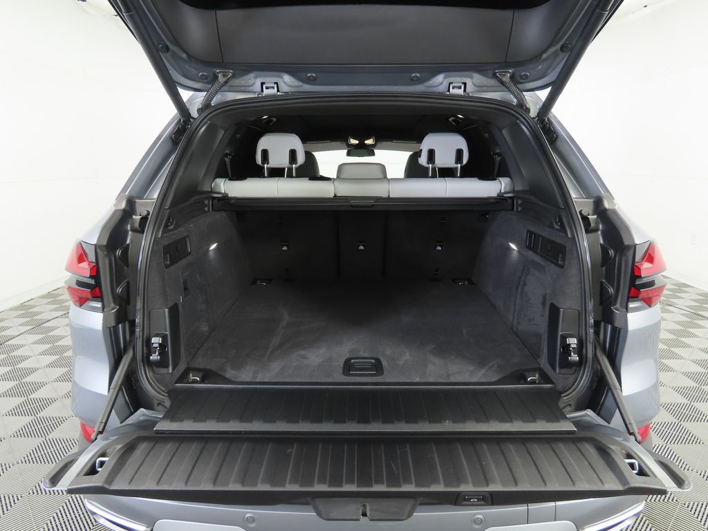 Thumbnail: 2024 BMW X5 - 29