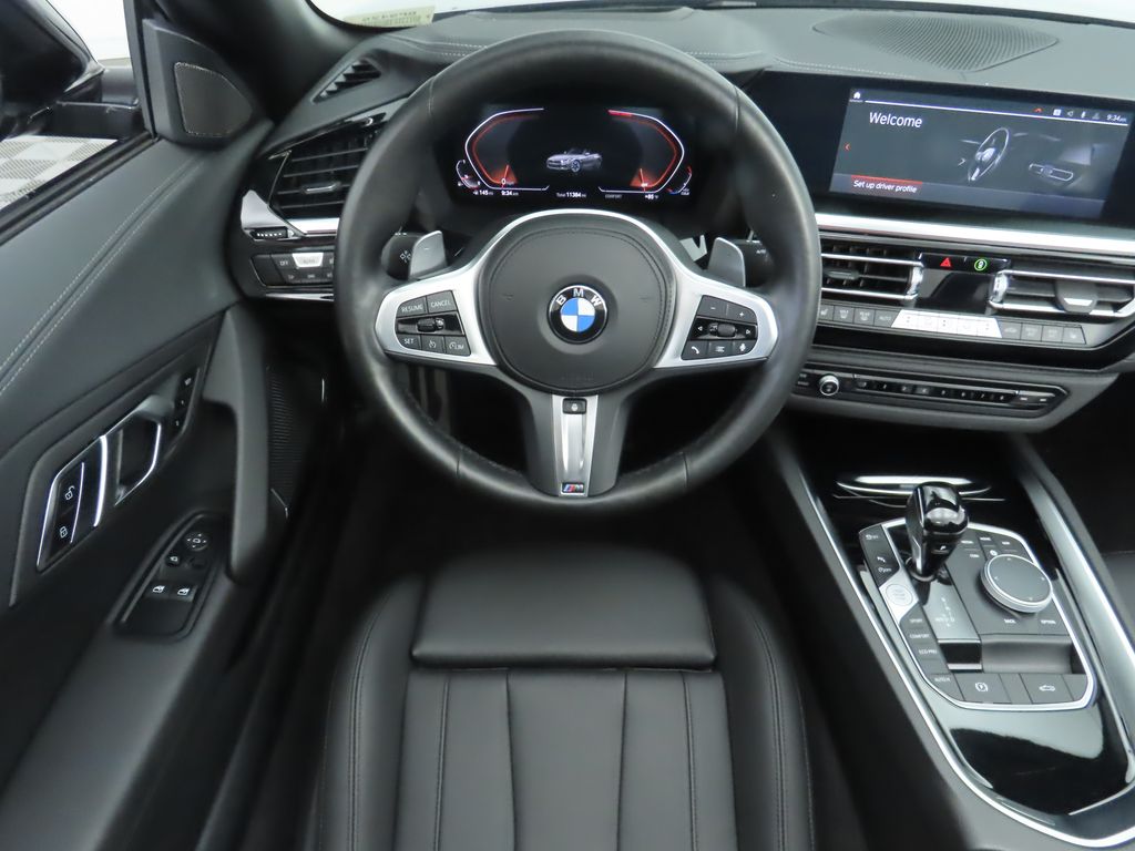 Thumbnail: 2025 BMW Z4 - 18