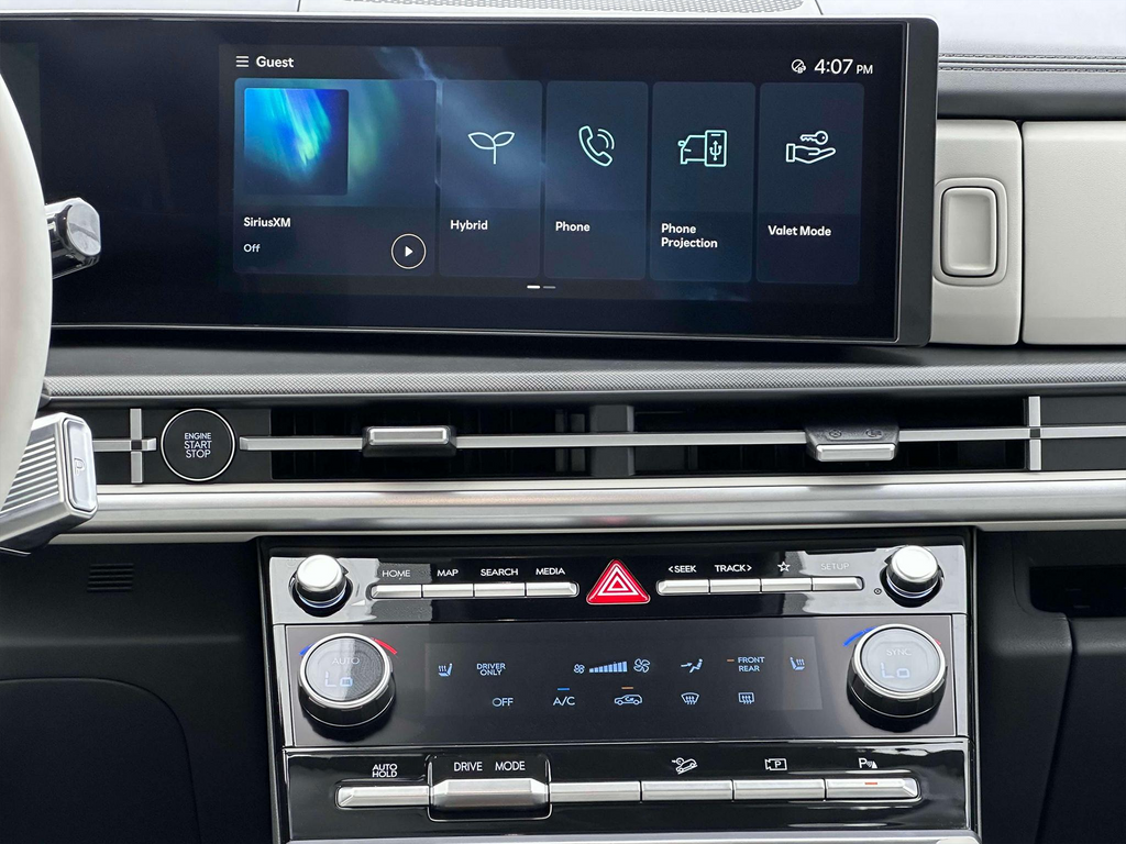2025 Hyundai Santa Fe SEL 19