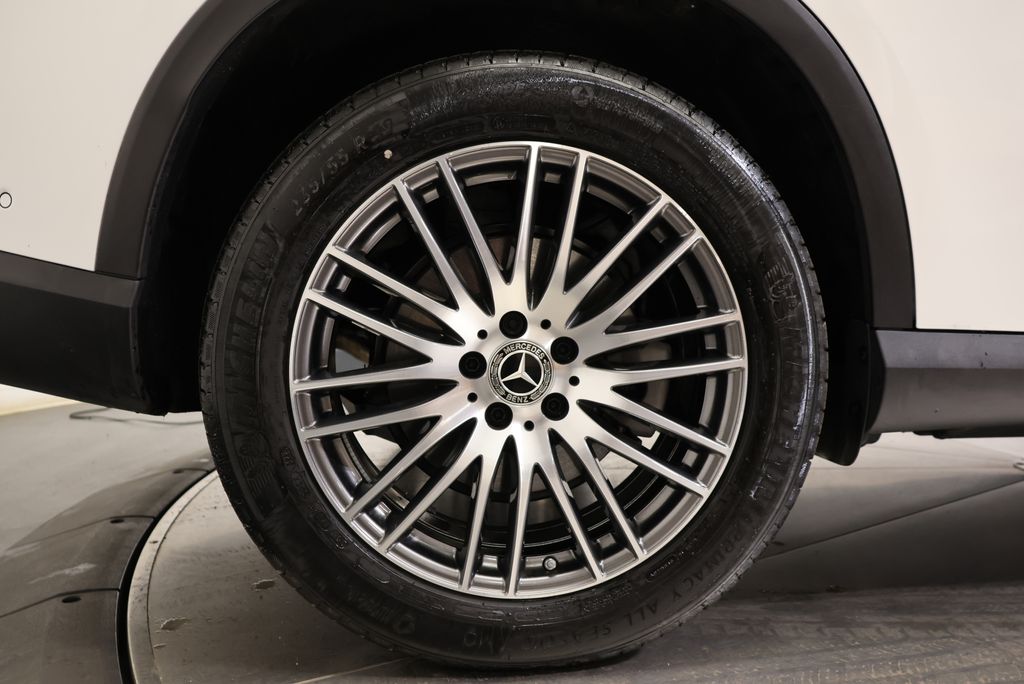 Thumbnail: 2026 Mercedes-Benz GLC - 13