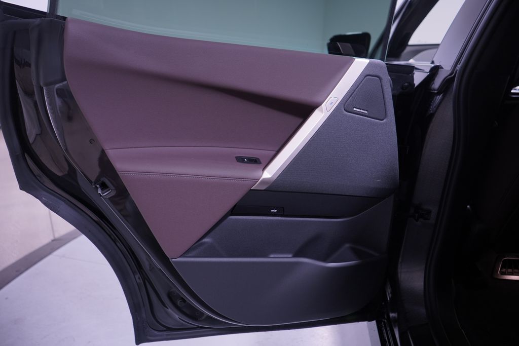 Thumbnail: 2026 BMW iX - 14