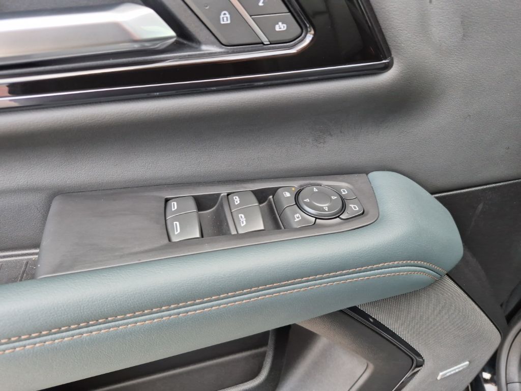 Used Car 2025 Gmc Yukon Xl  At4 For Sale Under $80,000 In Austin, Texas