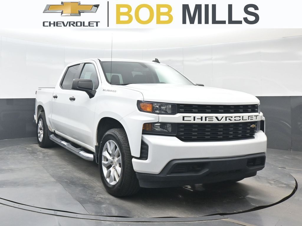 Summit White 2022 Chevrolet Silverado 1500 Pickup Truck Four-Wheel Drive 8-Speed Automatic