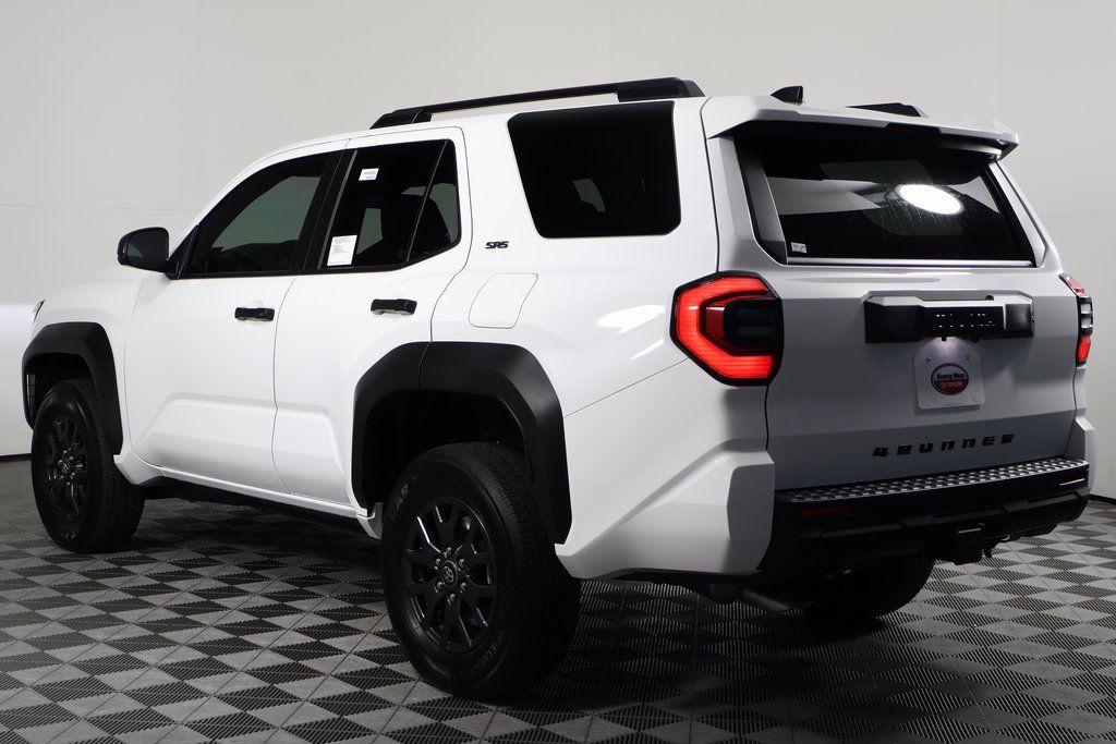 Thumbnail: 2025 Toyota 4Runner - 6