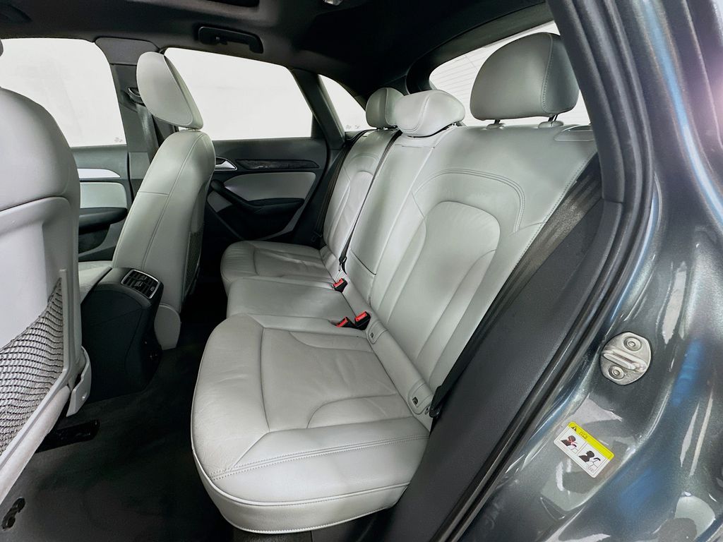 Thumbnail: 2018 Audi Q3 - 24