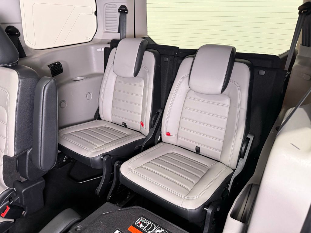 2019 Ford Transit Connect Titanium