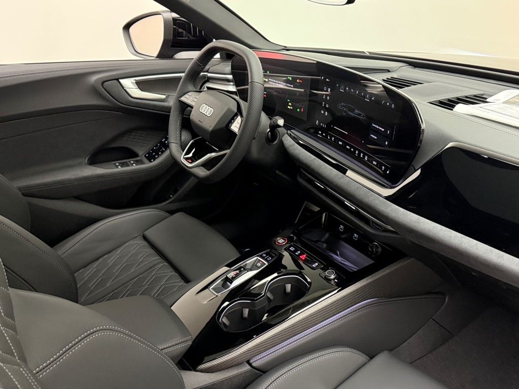 Thumbnail: 2025 Audi S5 - 17