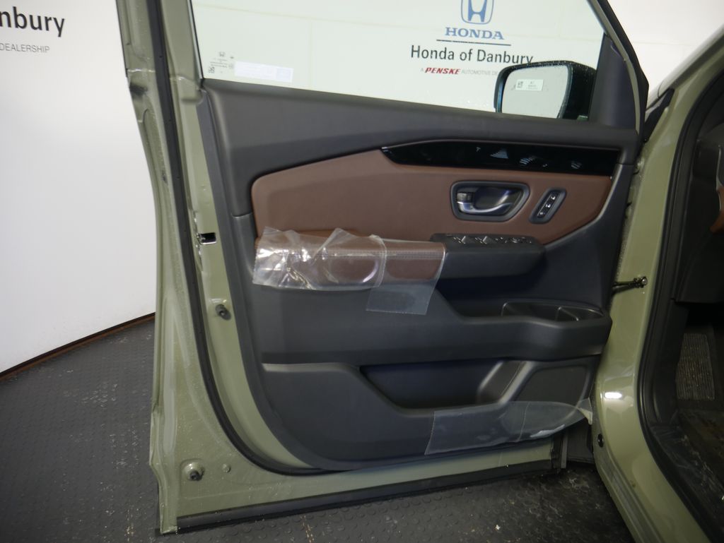 Thumbnail: 2026 Honda Passport - 13