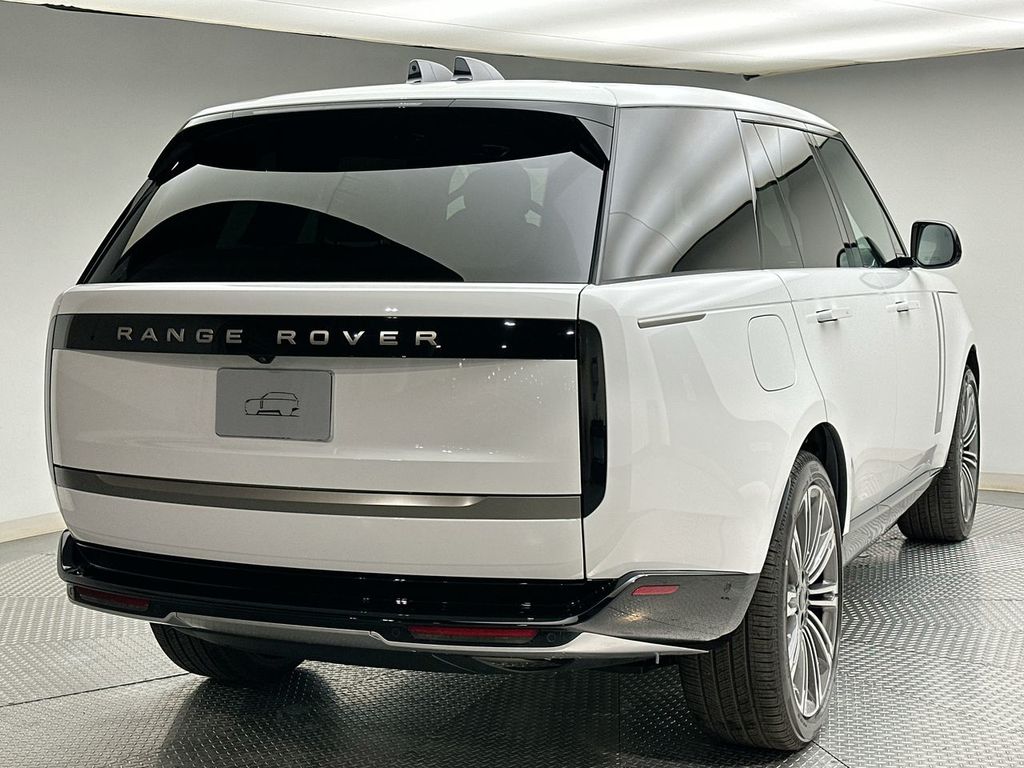 Thumbnail: 2026 Land Rover Range Rover - 11