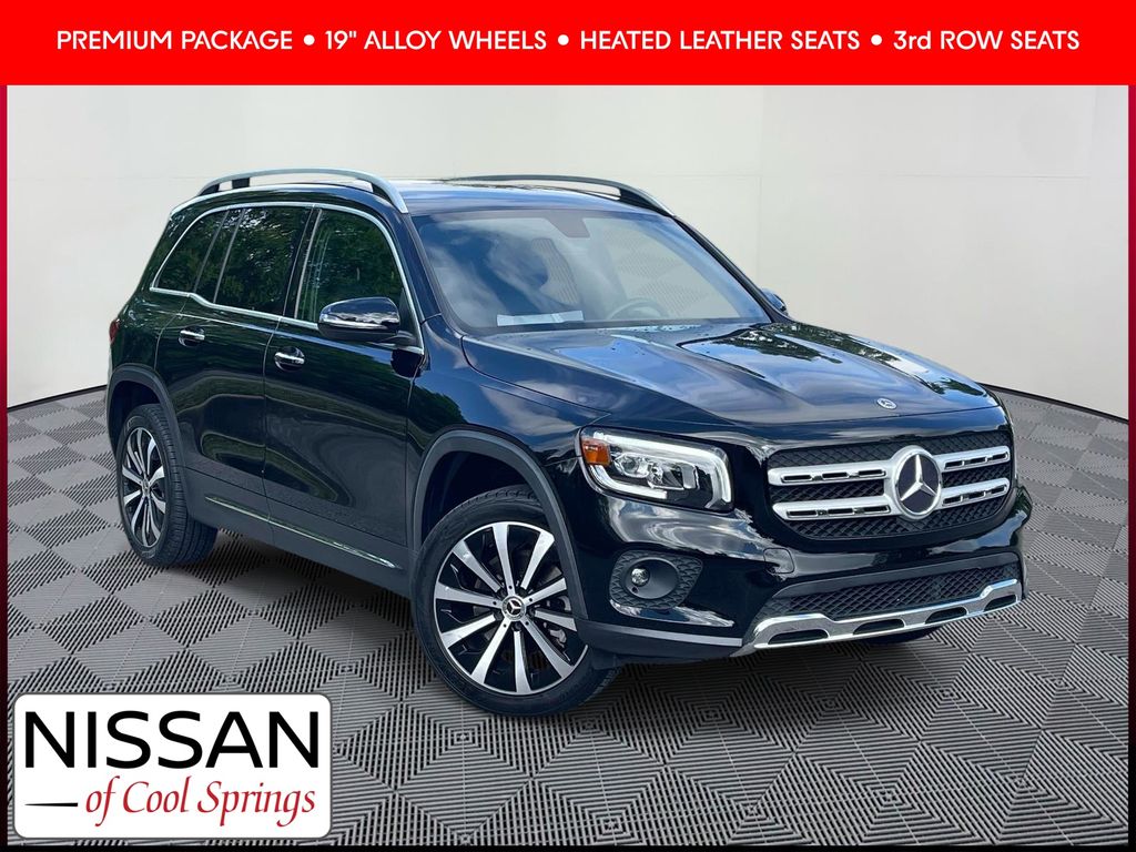 Cosmos Black 2022 Mercedes-Benz GLB SUV / Crossover Front-Wheel Drive 8-Speed Automatic