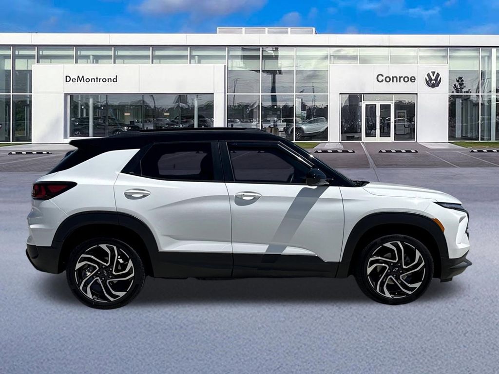 2024 Chevrolet TrailBlazer RS White at Texan Dodge Chrysler Jeep Ram