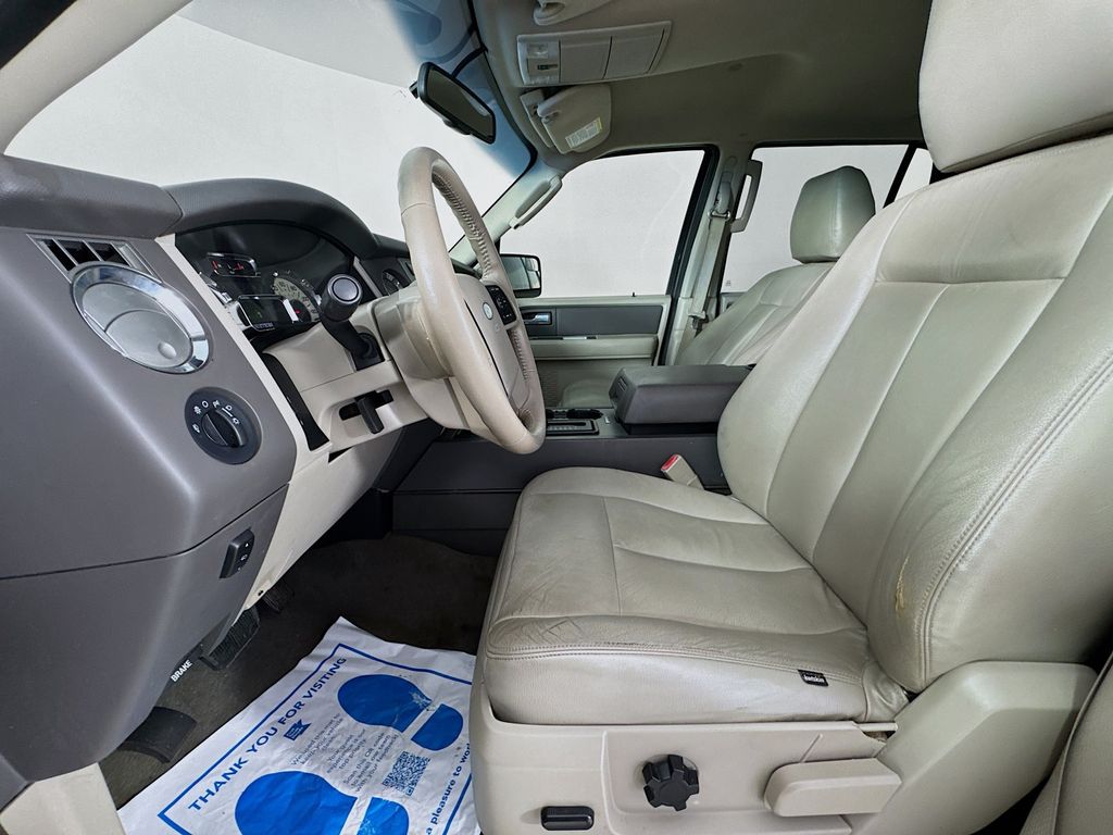 Used Car 2014 Ford Expedition  For Sale Under $10,000 In Austin, Texas