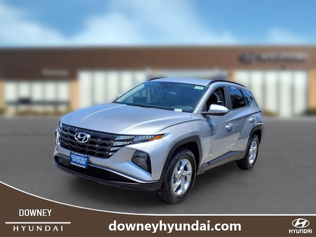 Shimmering Silver 2024 Hyundai Tucson SUV / Crossover All-Wheel Drive 8-Speed Automatic