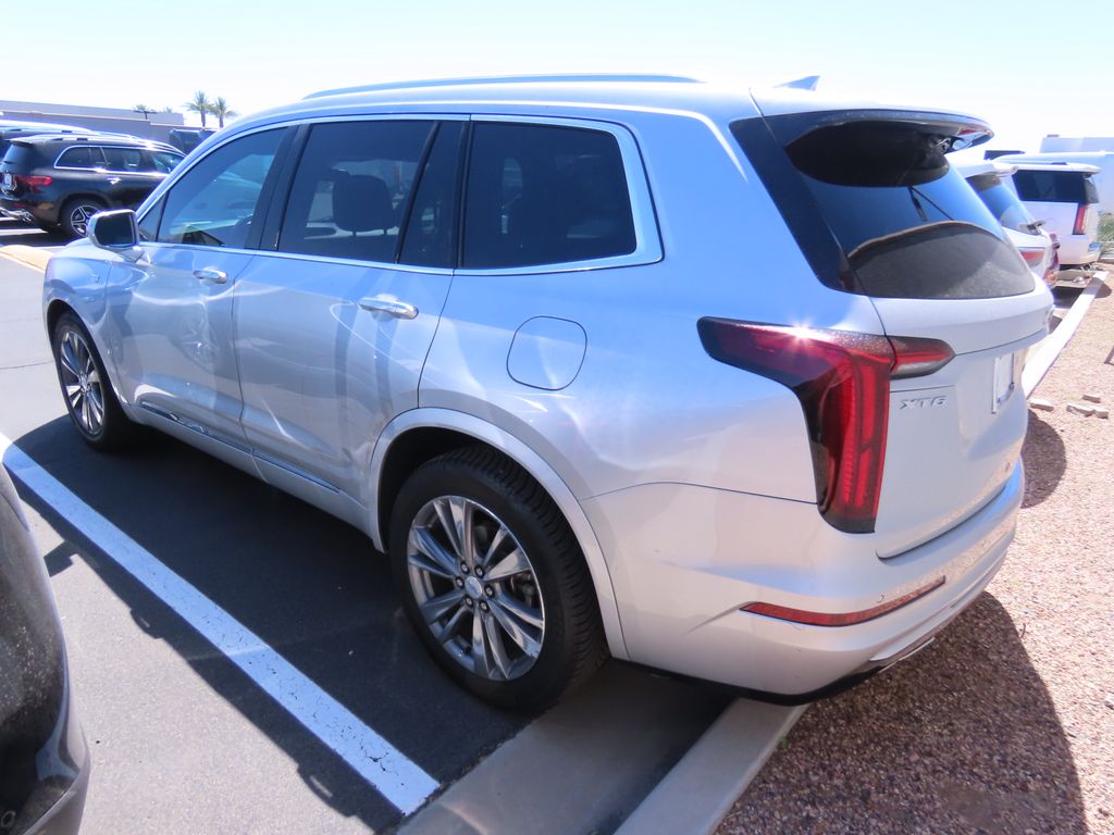 Thumbnail: 2020 Cadillac XT6 - 4