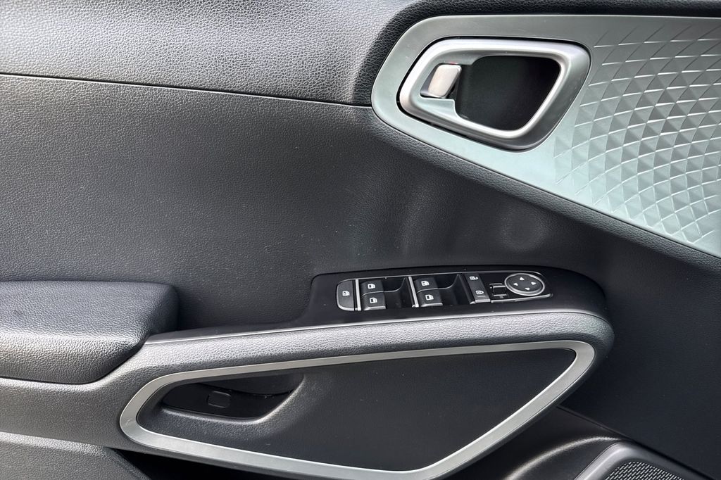 used 2021 Kia Soul car, priced at $18,973