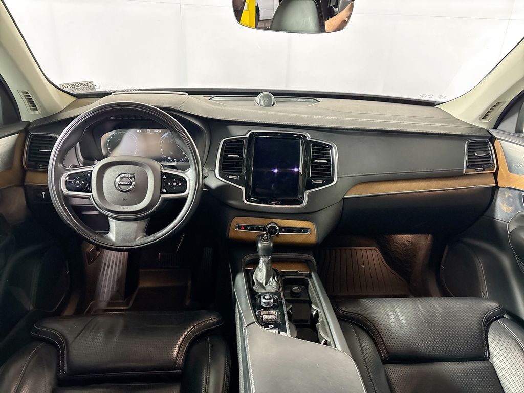 2018 Volvo XC90 T6 Inscription