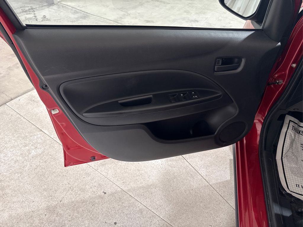 2024 Mitsubishi Mirage 34